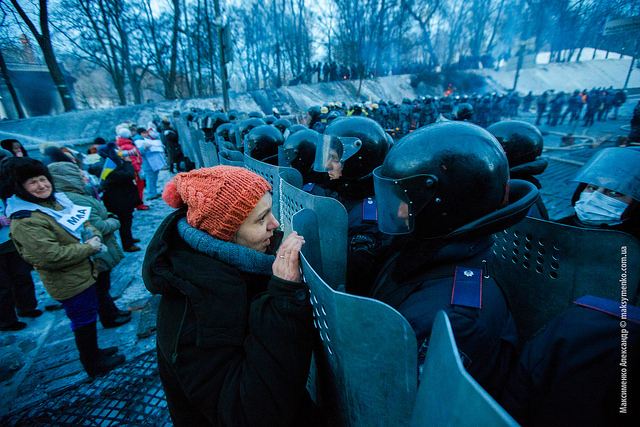 Barricade with the protesters at Hrushevskogo street on January 26, 2014