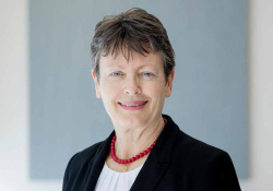 Alice-Catherine Carls